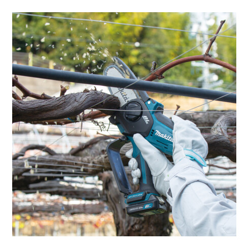 Makita Akku-Astsäge 12V max., 10 cm, 8 m/s