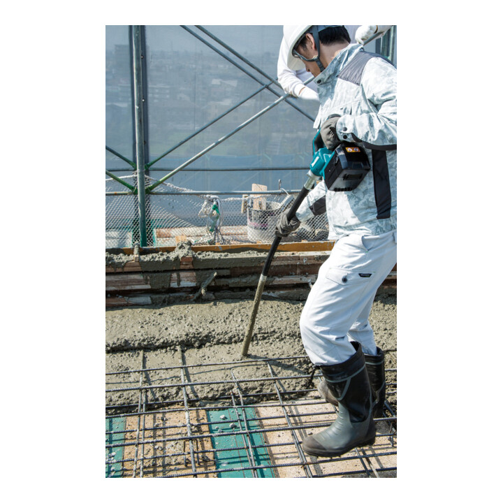 Makita Akku-Betonverdichter 40V max. (ohne Akku, ohne Ladegerät) mit 38-mm-Verdichtervorsatz