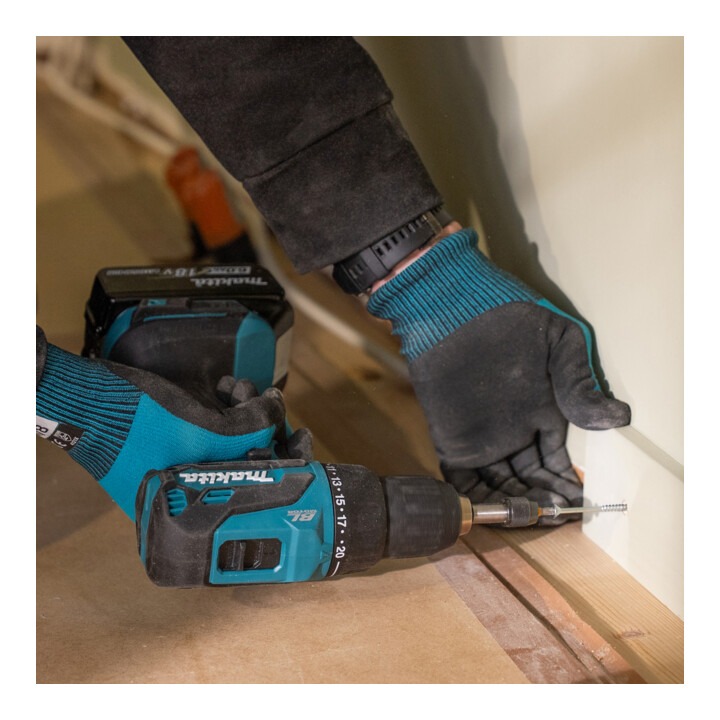 Makita Akku-Bohrschrauber 18V 3,0 Ah 2 Akkus Ladegerät MAKPAC