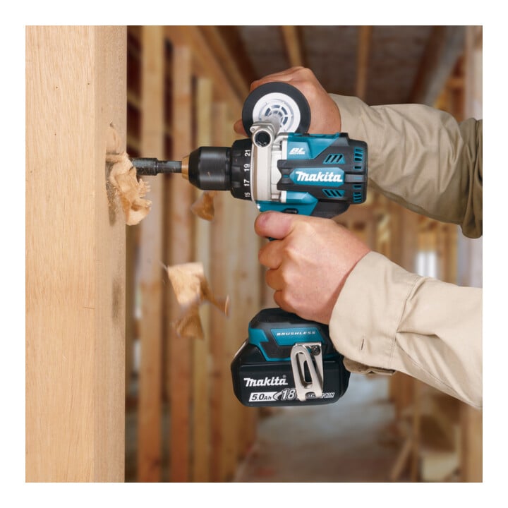 Makita Akku-Bohrschrauber 18V 5,0 Ah 2 Akkus Ladegerät MAKPAC