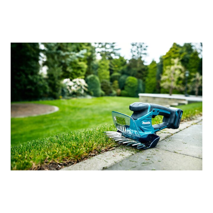 Makita Akku-Gras/ Strauchschere 10,8 V UM600DZX