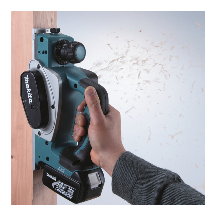 Makita Akku-Hobel DKP180Z Solo-Version