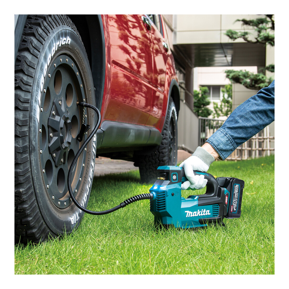 Makita Akku-Kompressor 11 bar 40V MP001GZ