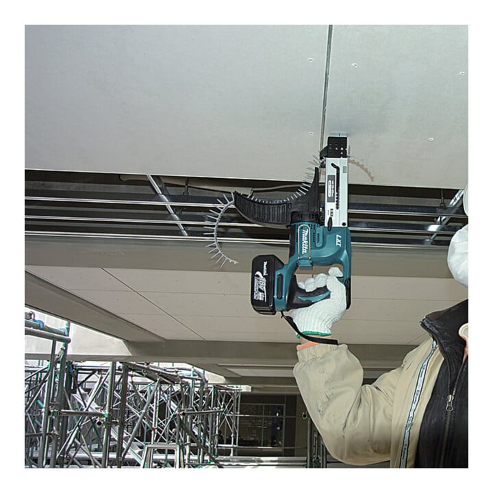 Makita Akku-Magazin-Schrauber DFR550Z