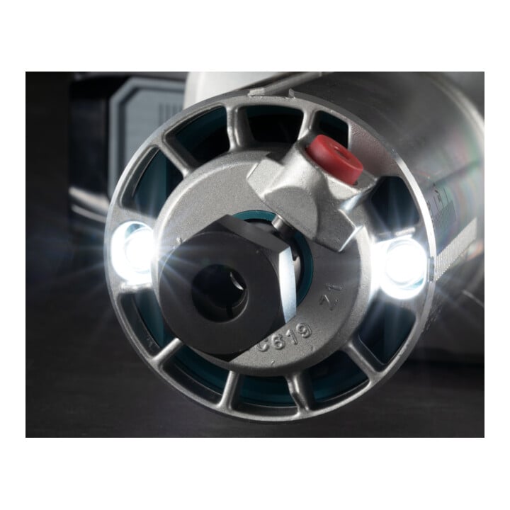 Makita Akku-Multifunktionsfräse 40V max. / 4,0 Ah, 2 Akkus + Ladegerät im MAKPAC