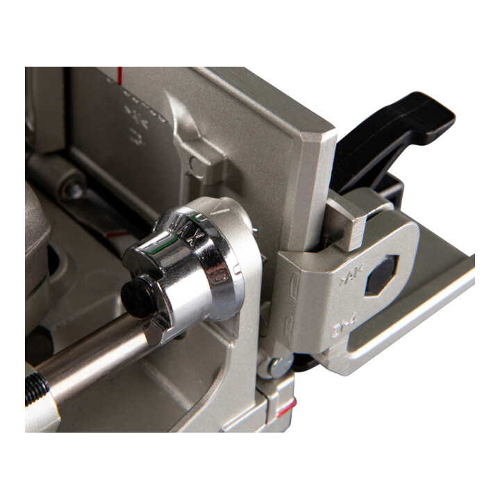 Makita Akku-Nutfräse 18 V DPJ180RTJ