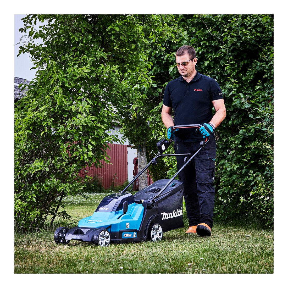 Makita Akku-Rasenmäher 2x18V DLM432PT2