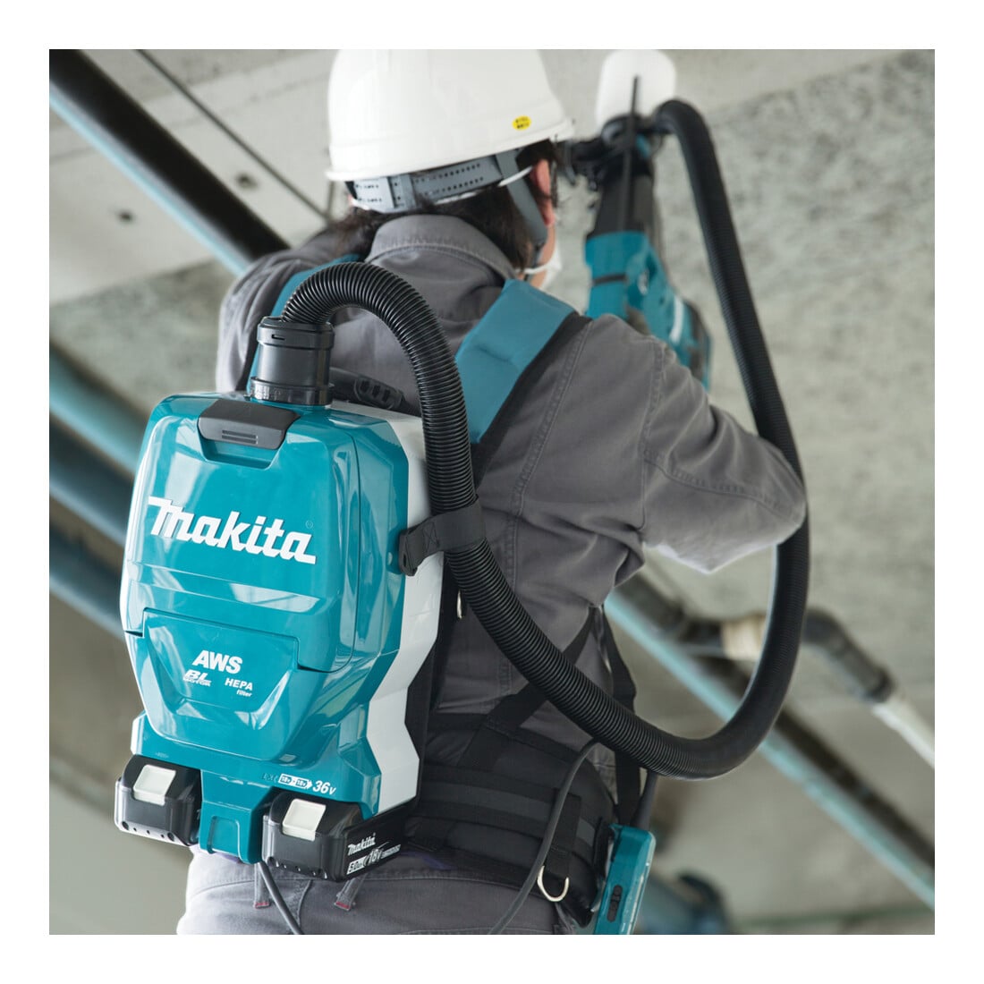 Makita Akku-Rucksackstaubsauger 2x18V DVC265ZXU
