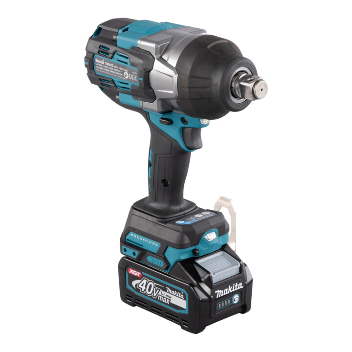 Makita Akku-Schlagschrauber 40 V max. / 4,0 Ah, 2 Akkus + Ladegerät im MAKPAC TW001GM201