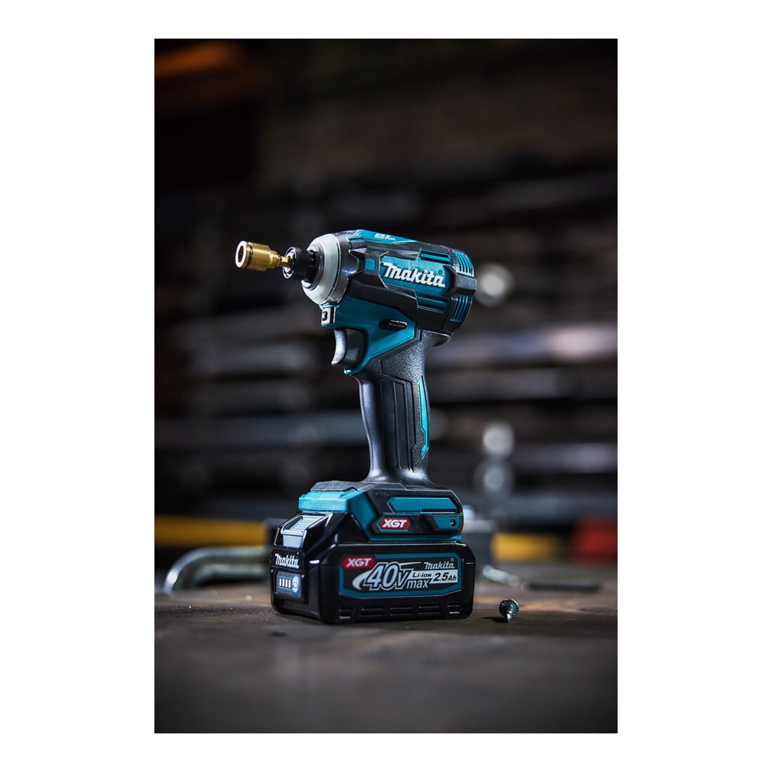 Makita Akku-Schlagschrauber 40V TD001GD201