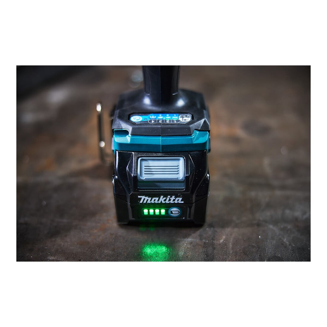 Makita Akku-Schlagschrauber 40V TD001GZ