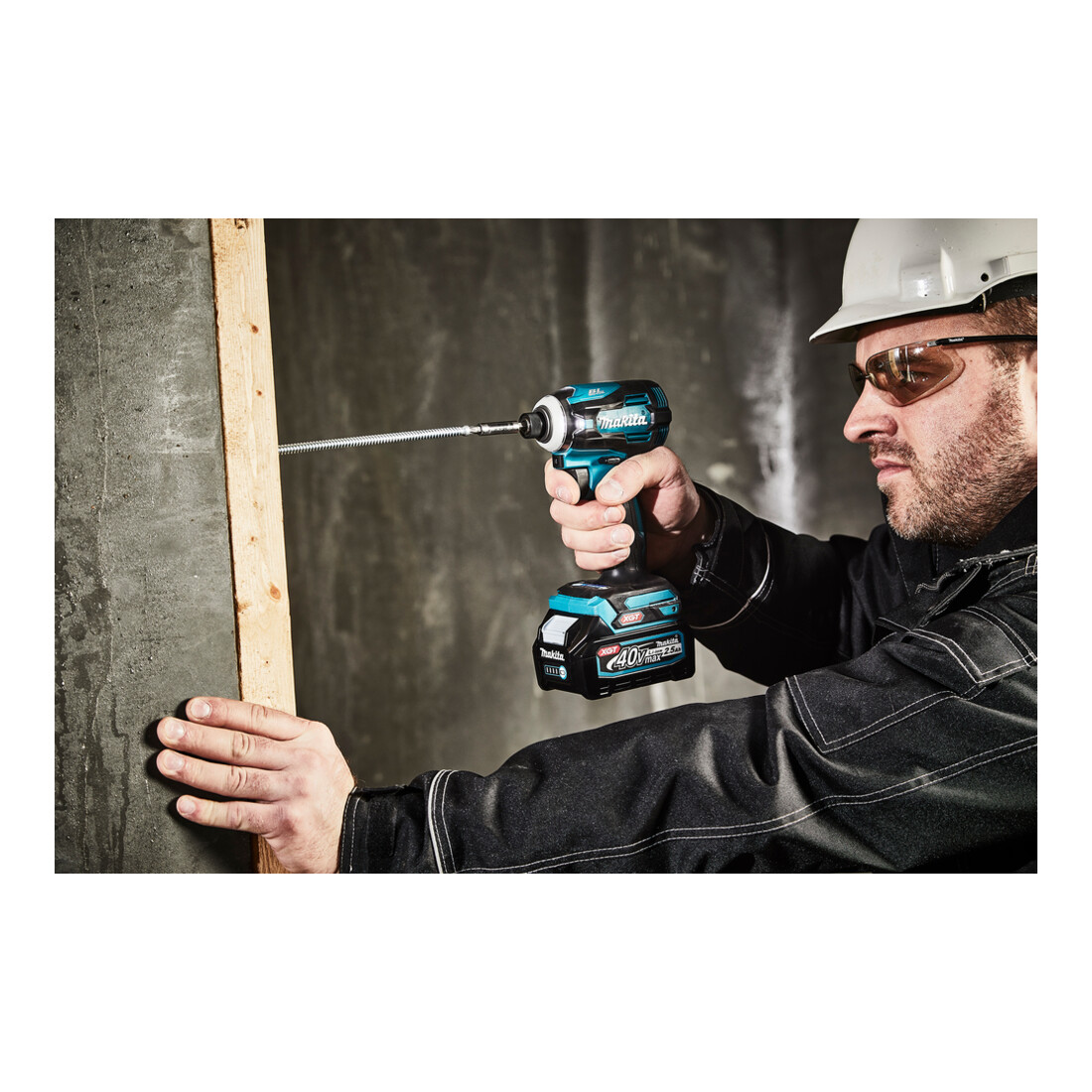 Makita Akku-Schlagschrauber 40V TD001GZ