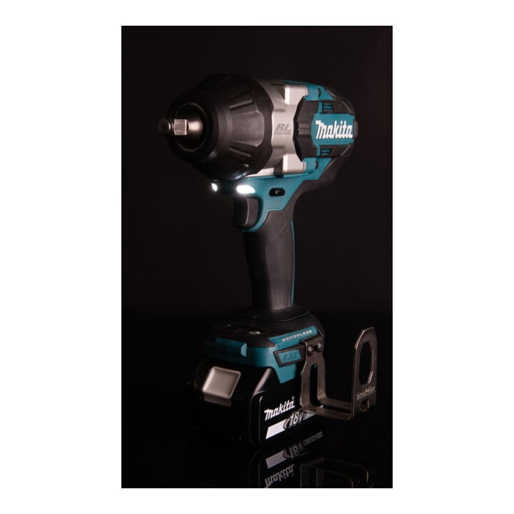 Makita Akku-Schlagschrauber DTW1002Z, 18 V