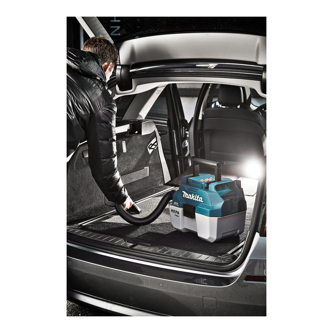 Makita Aspirapolvere a batteria 18V DVC750LZX3