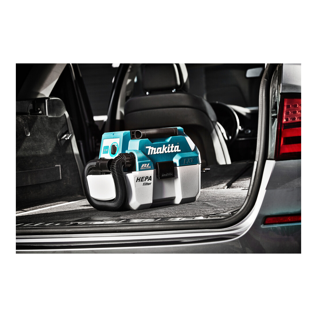 Makita Aspirapolvere a batteria 18V DVC750LZX3