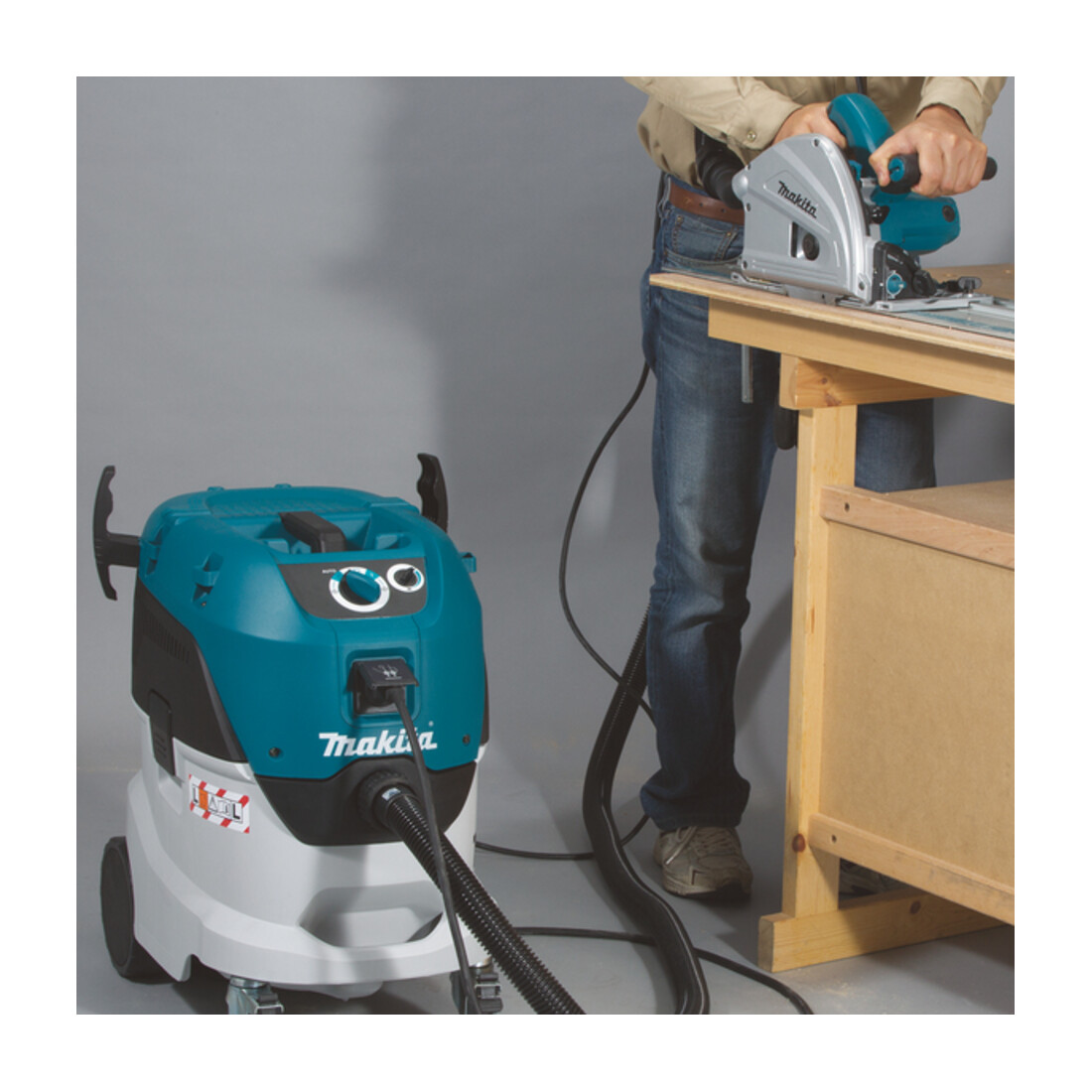 Makita Aspirapolvere industriale 42lt. classe di polveri VC4210LX