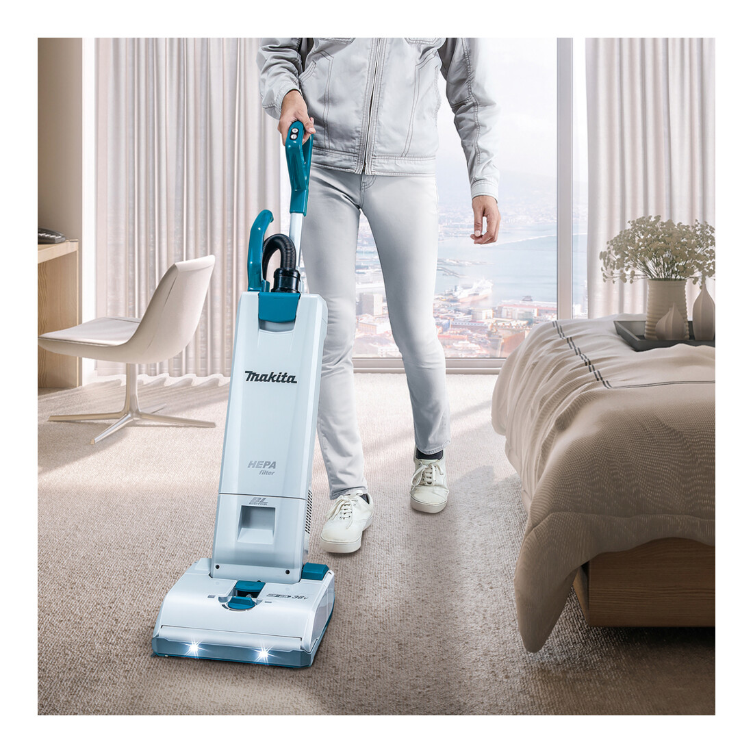 Makita Aspirapolvere per pavimenti a batteria DVC560Z