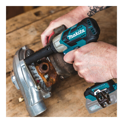 Makita Avvitatore a impulsi a batteria 12V max. TW161DZ