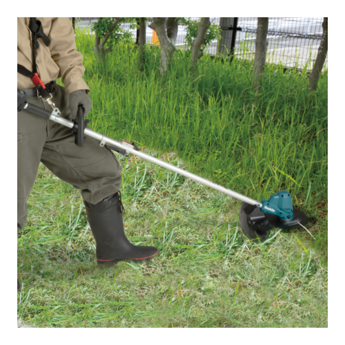 Makita Coupe-bordures sans fil 18V (sans batterie, sans chargeur)