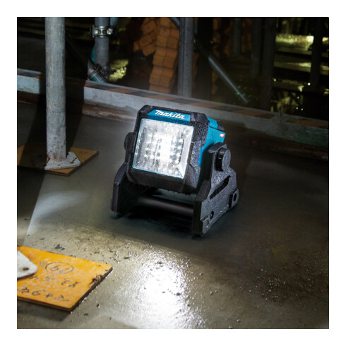 Makita Lampada da lavoro a LED 18V-40V ML003G