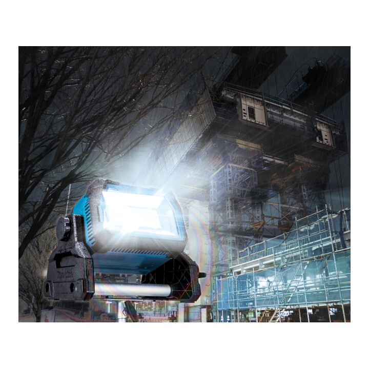 Makita LED-Baustrahler 14,4V-18V,230V mit 96 LEDs DEADML809