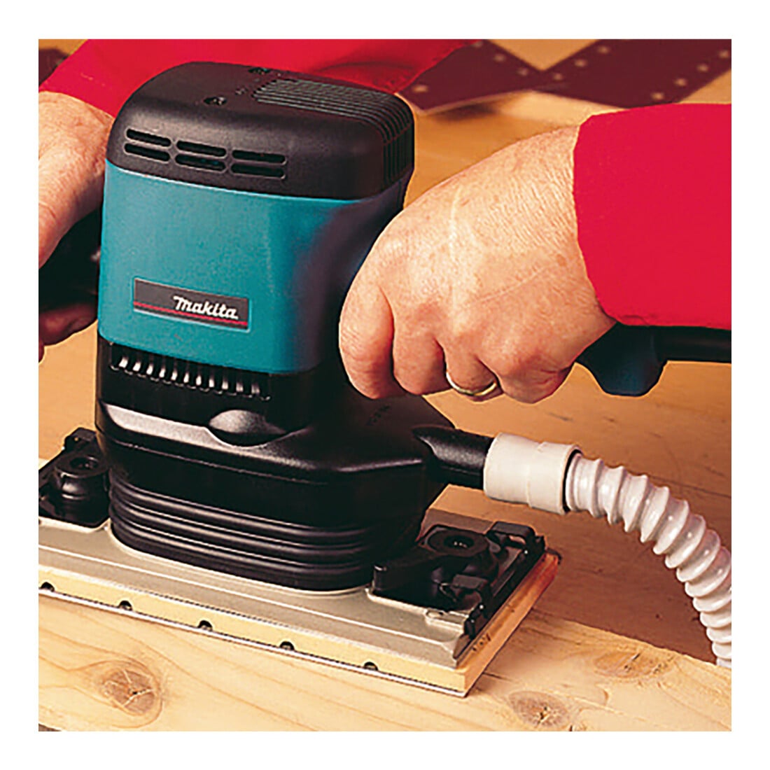 Makita Levigatrice orbitale 9046J