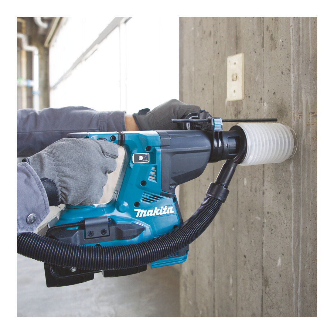 Makita Martello combinato a batteria 2x18V