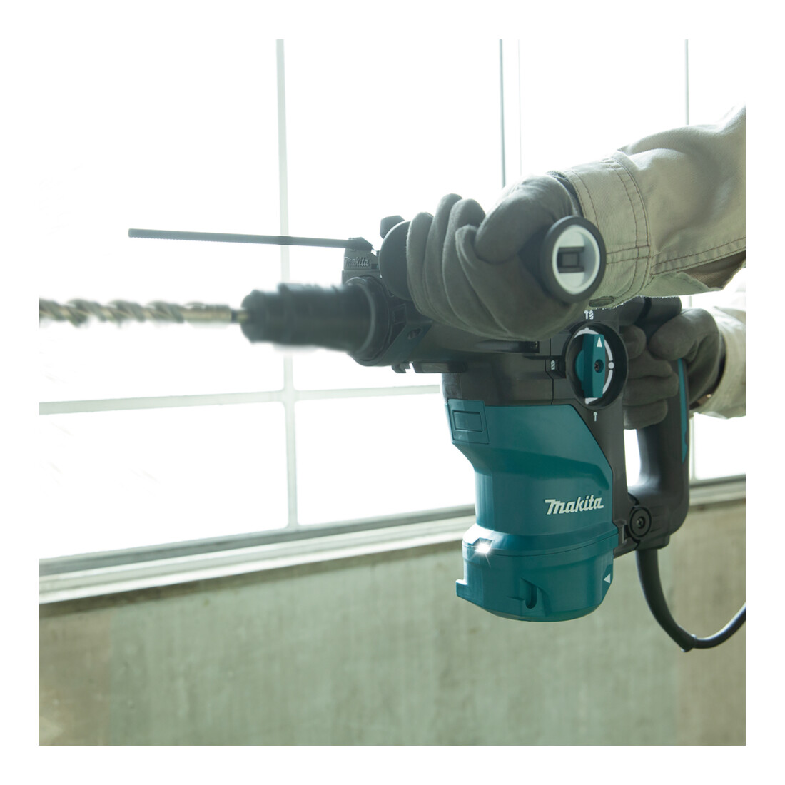 Makita Martello combinato per SDS+ 30 mm HR3012FCJ