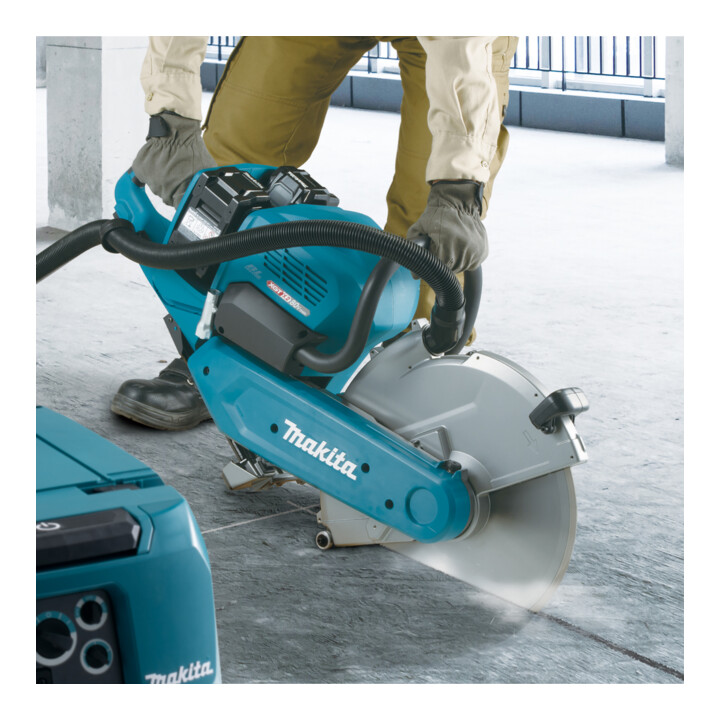 Makita Meuleuse d’angle sans fil 40V, 4200 tr/min, sans batterie