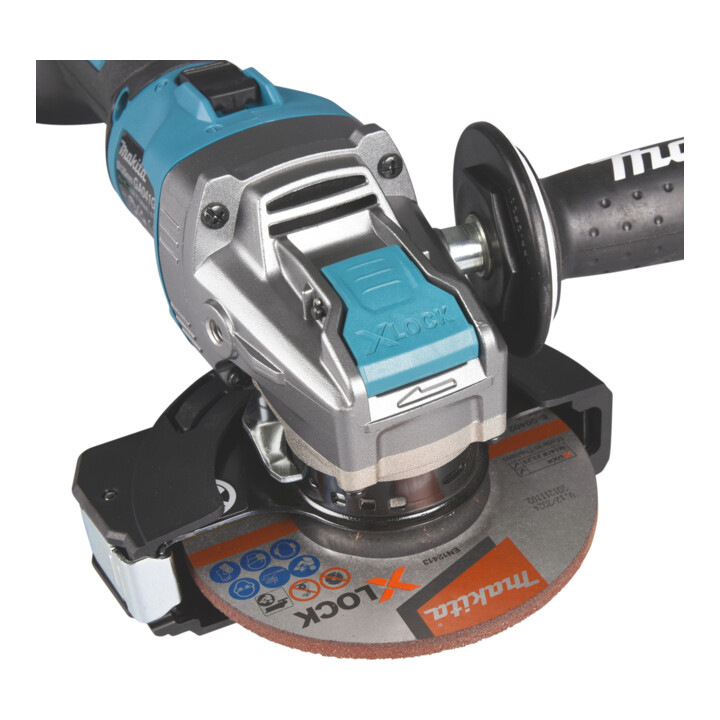Makita Meuleuse d’angle sans fil 40V max. / 4,0 Ah, 2 batteries + chargeur dans MAKPAC