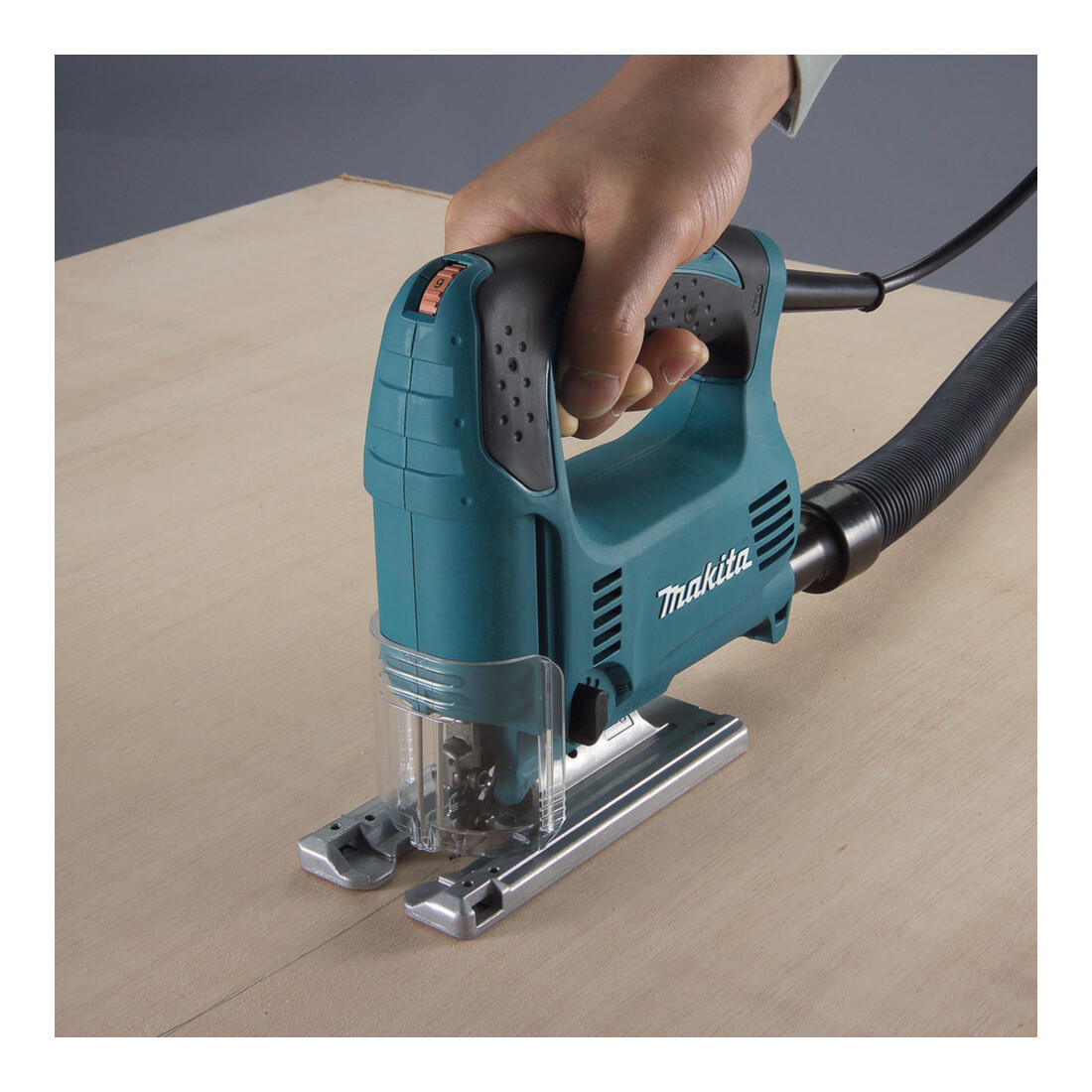 Makita pendeldecoupeerzaag 4329J + MAKPAC