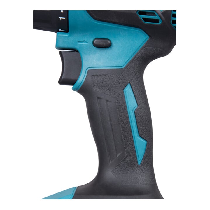 Makita Perceuse-visseuse à percussion sans fil 18V 3,0 Ah 2 batteries Chargeur Valise Set d’accessoires