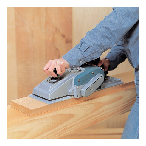 Makita Pialla da carpentieri 1806B