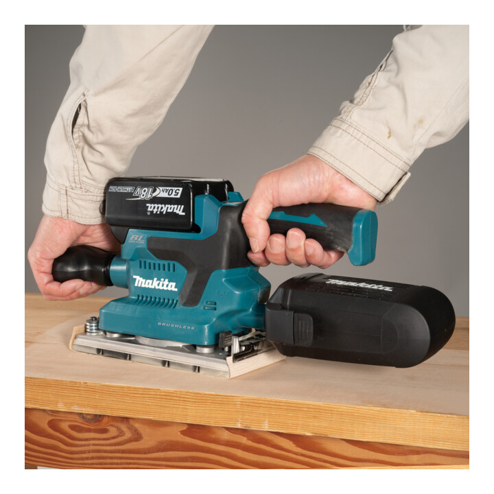 Makita Ponceuse vibrante sans fil 18V