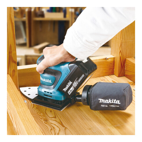 Makita Ponceuse vibrante sans fil 18V (sans batterie, sans chargeur)
