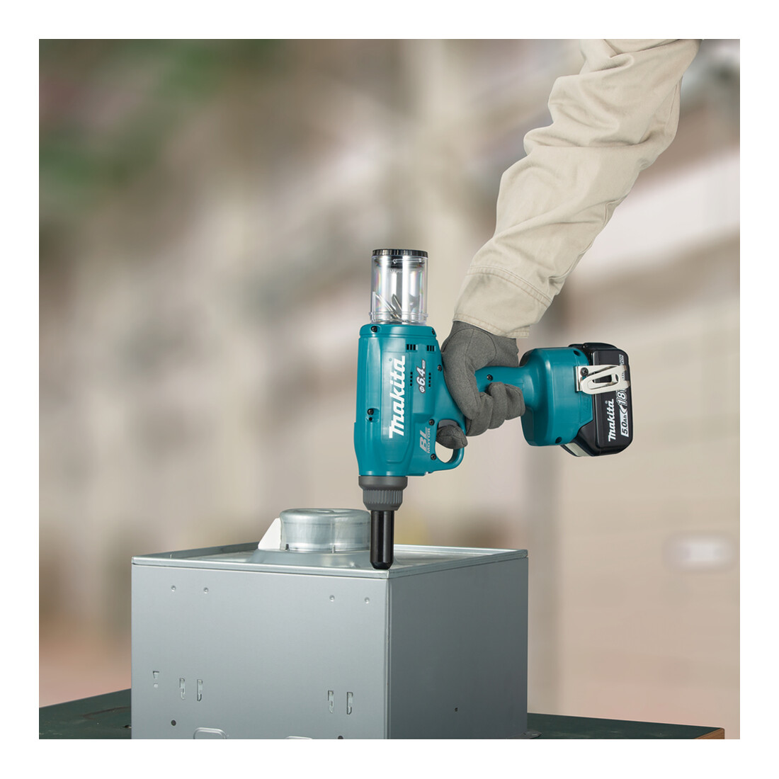 Makita Rivettatrice a batteria DRV250Z 18V