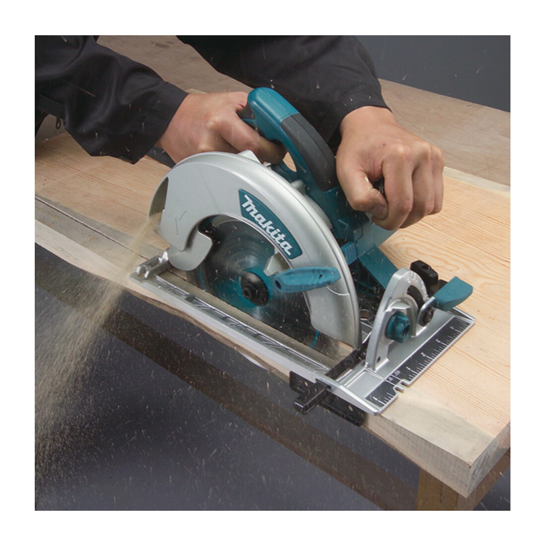 Makita scie circulaire 5008MG 1800 W Ø 210mm