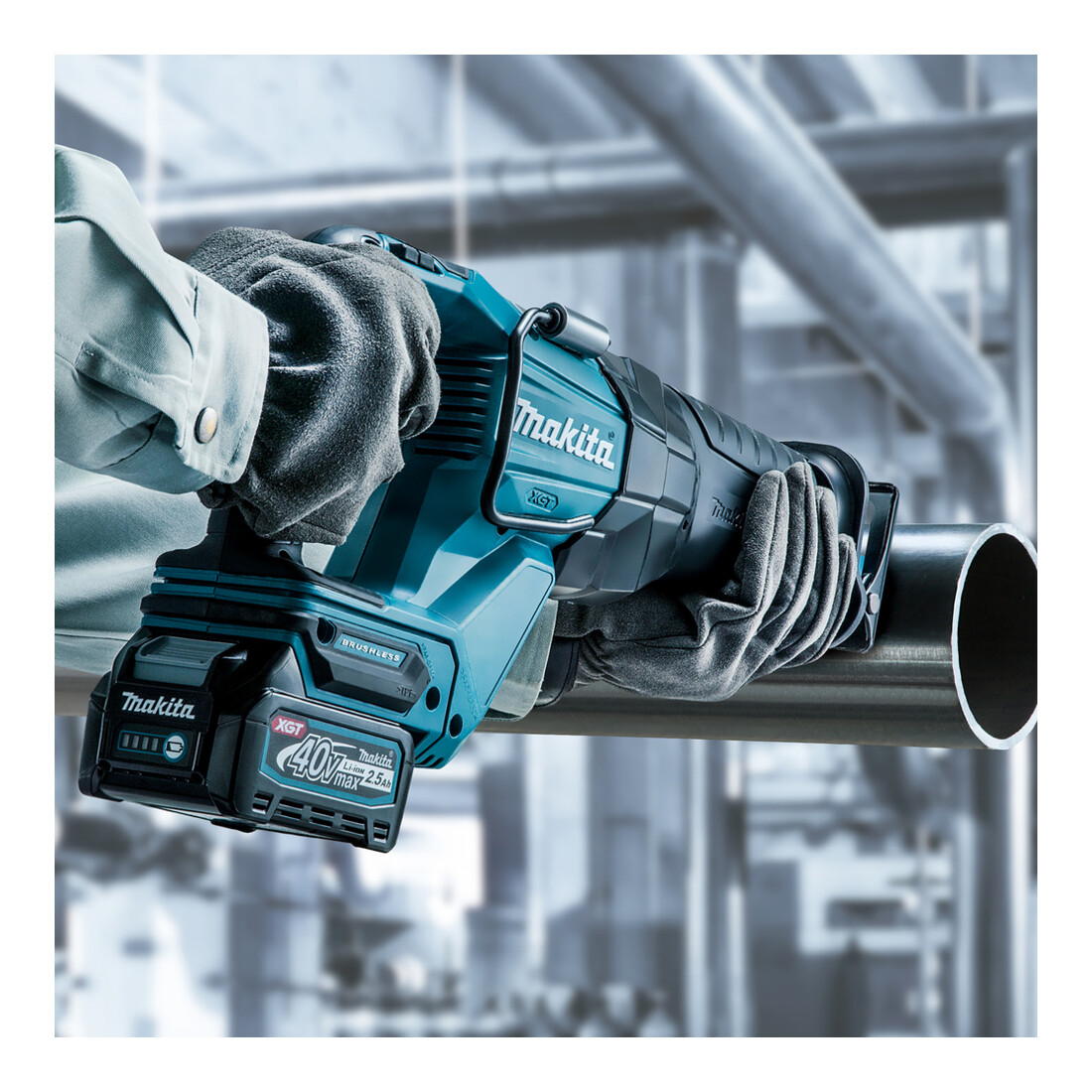 Makita Sega a gattuccio a batteria 40V JR001GM201