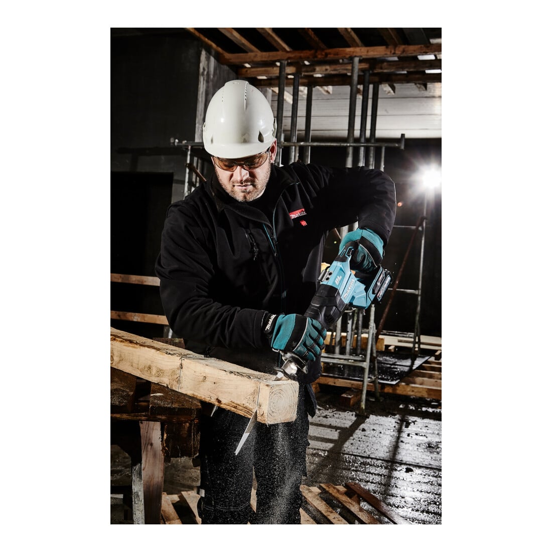 Makita Sega a gattuccio a batteria 40V JR001GM201