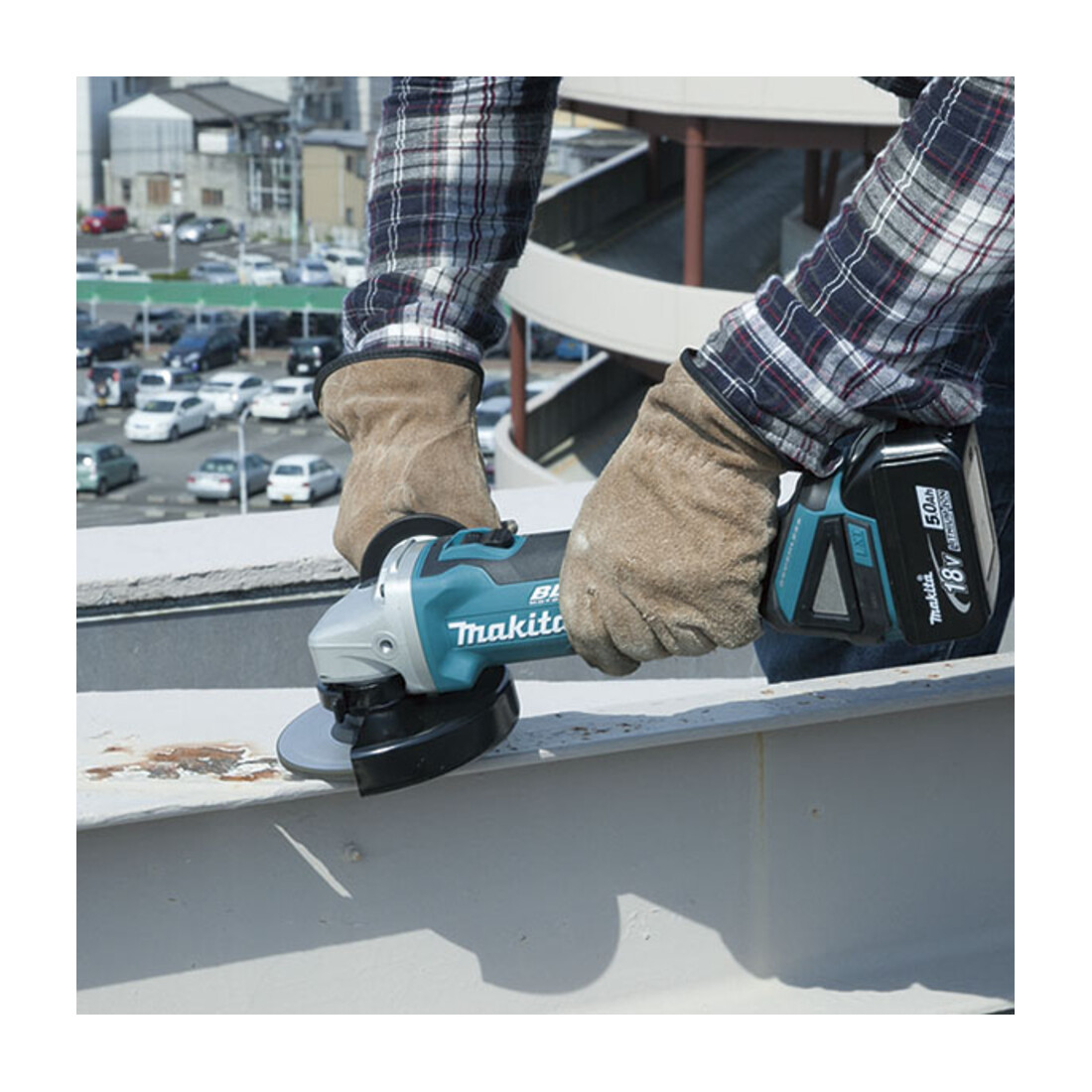 Makita Set Powertool a batteria DLX2125TJ1
