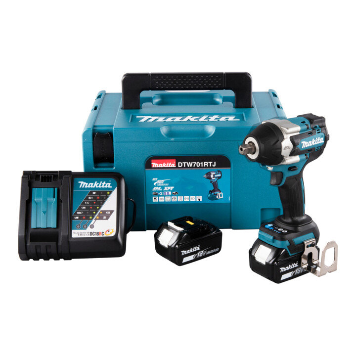 Makita snoerloze slagmoersleutel 18V / 5.0 Ah, 2 batterijen, lader in MAKPAC DTW701RTJ