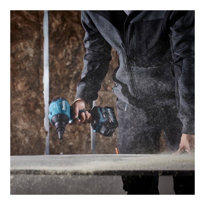 Makita Souffleur sans fil 40V max (sans batteries, sans chargeur)