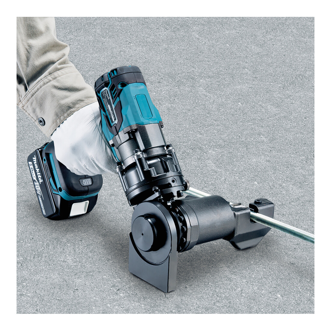 Makita Troncatrice aste filettate a batteria 18V DSC121ZKX1