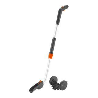 Manche télescopique GARDENA, roues incluses
