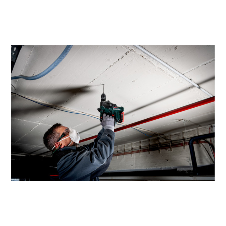 Marteau perforateur sans fil Metabo PowerMaxx BH 12 BL 16 metaBOX 145 ; 12V 2x2Ah Li-Ion + SC 30