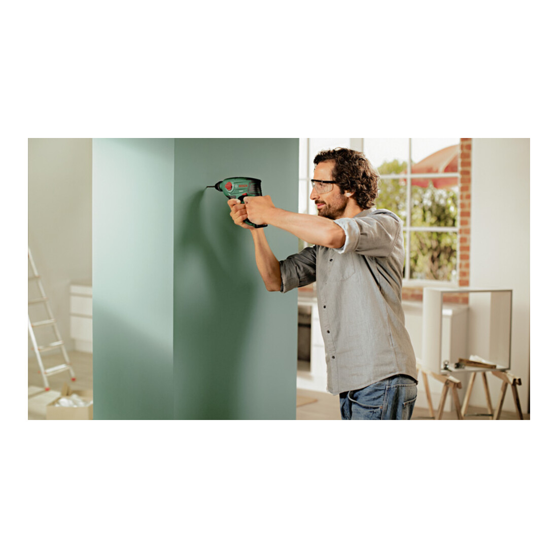 Marteau perforateur sans fil Uneo de Bosch, avec 1 x batterie PBA 12V 2,5 Ah, chargeur AL 1115 CV