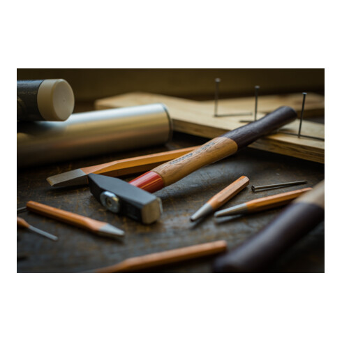 Marteau de serrurier Gedore avec manche en hickory, avec protection de manche