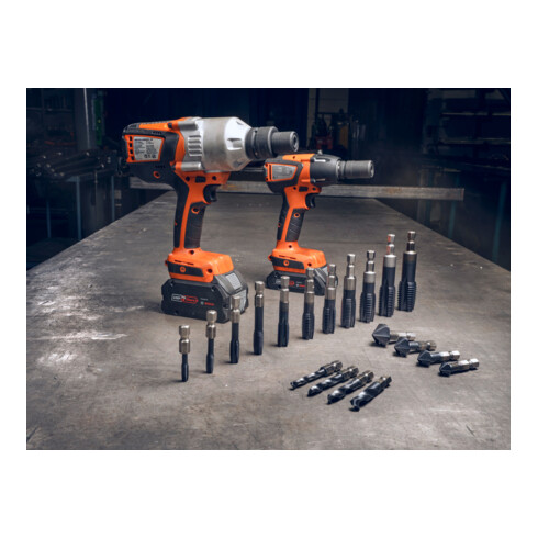 Maschio per fori passanti VARIO M16