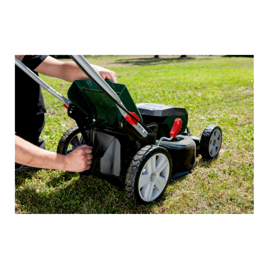 Metabo accu grasmaaier RM 36-18 LTX BL 46 doos; 18V 2x5.2Ah Li-Ion + ASC 145 Duo