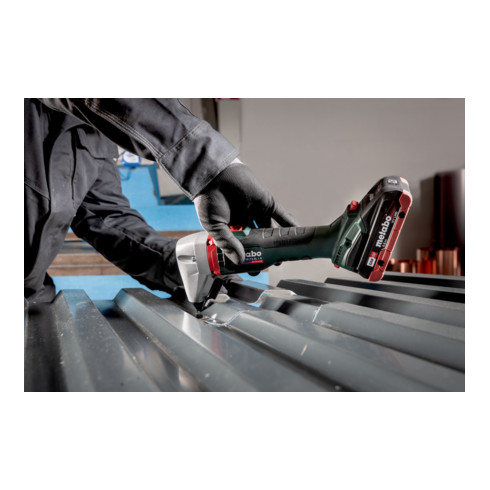 Metabo accu knabbelschaar NIV 18 LTX BL 1.6 MetaLoc